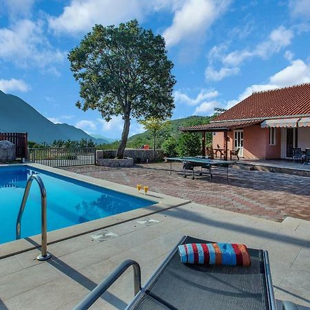 Villa Zvonimir Zagvozd Екстериор снимка