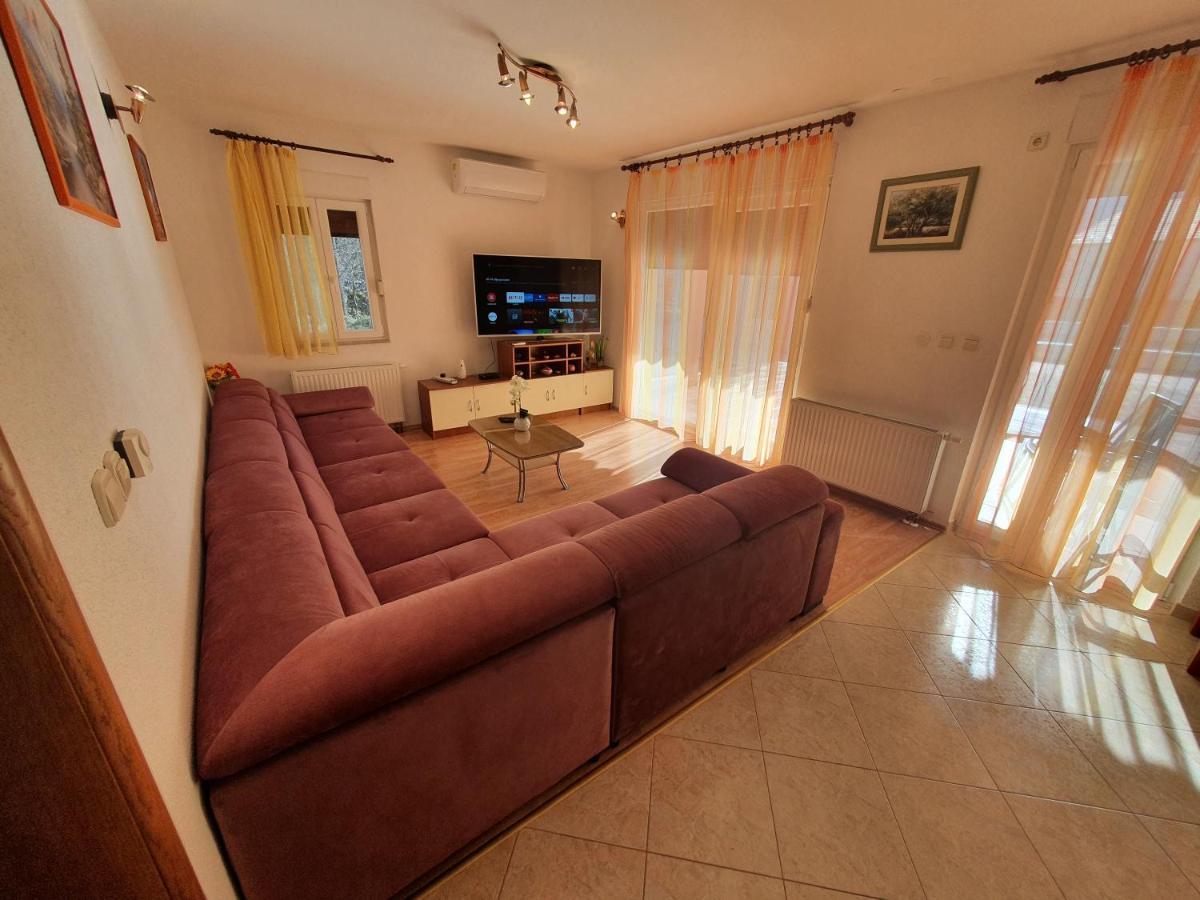 Villa Zvonimir Zagvozd Екстериор снимка