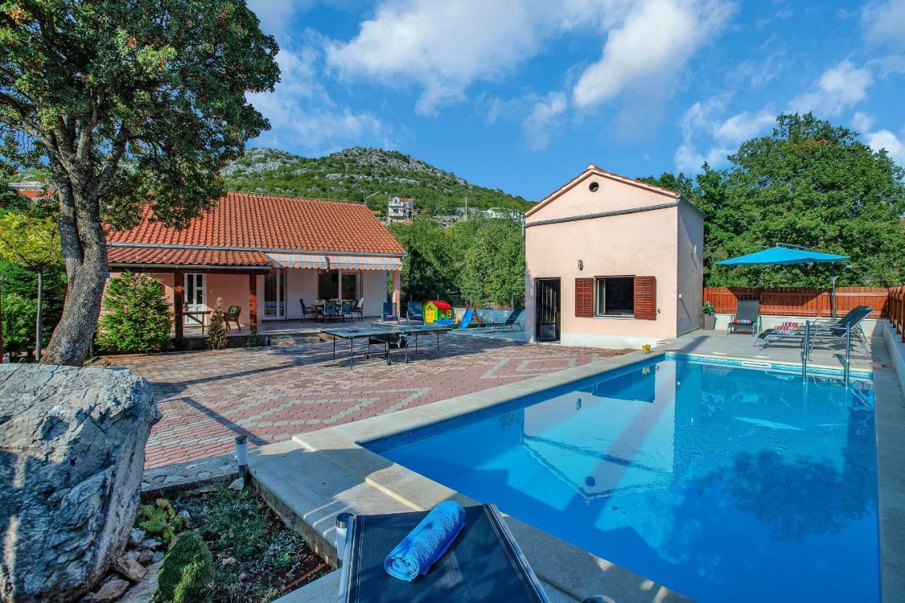 Villa Zvonimir Zagvozd Екстериор снимка