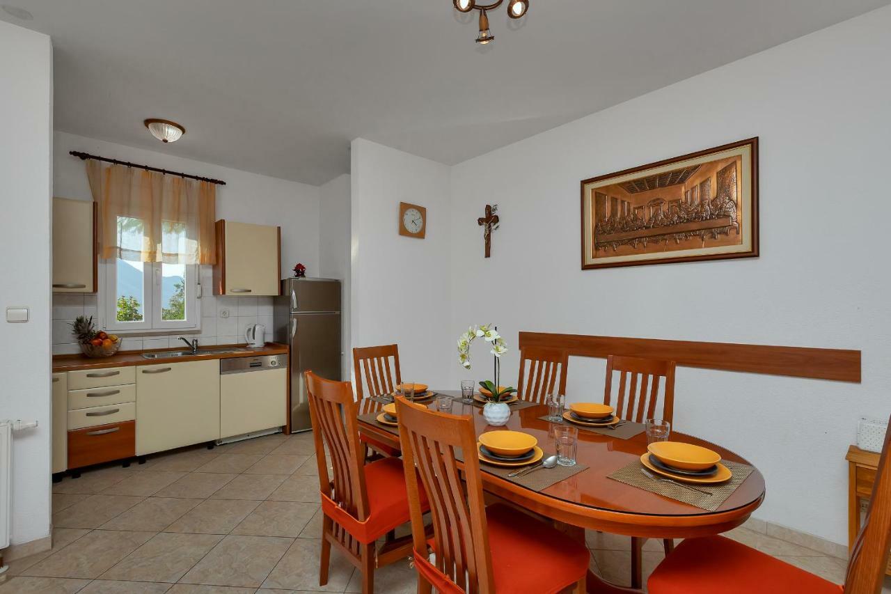 Villa Zvonimir Zagvozd Екстериор снимка