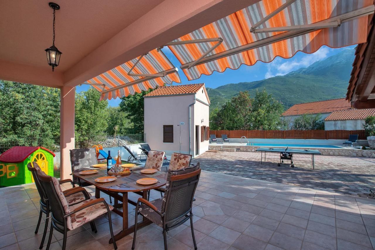 Villa Zvonimir Zagvozd Екстериор снимка